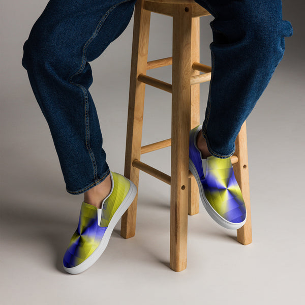 Men’s colorful slip-on canvas shoes