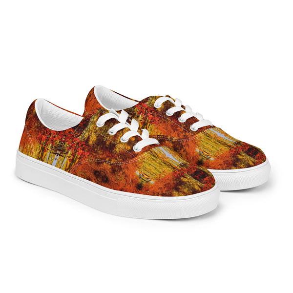 Men’s lace-up canvas shoes in the colors of nature