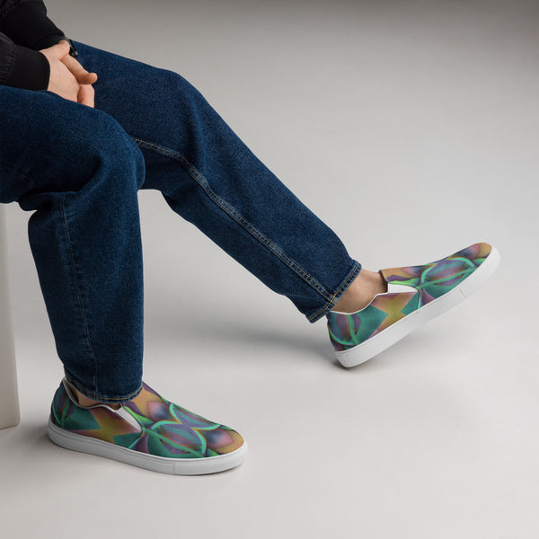 Men’s slip-on canvas shoes in the colors of nature